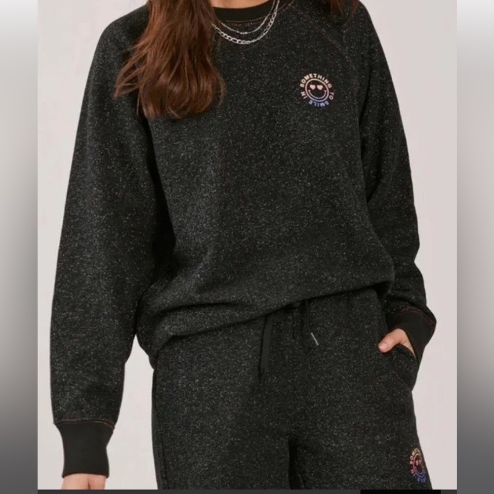 Black sweatshirt/short set